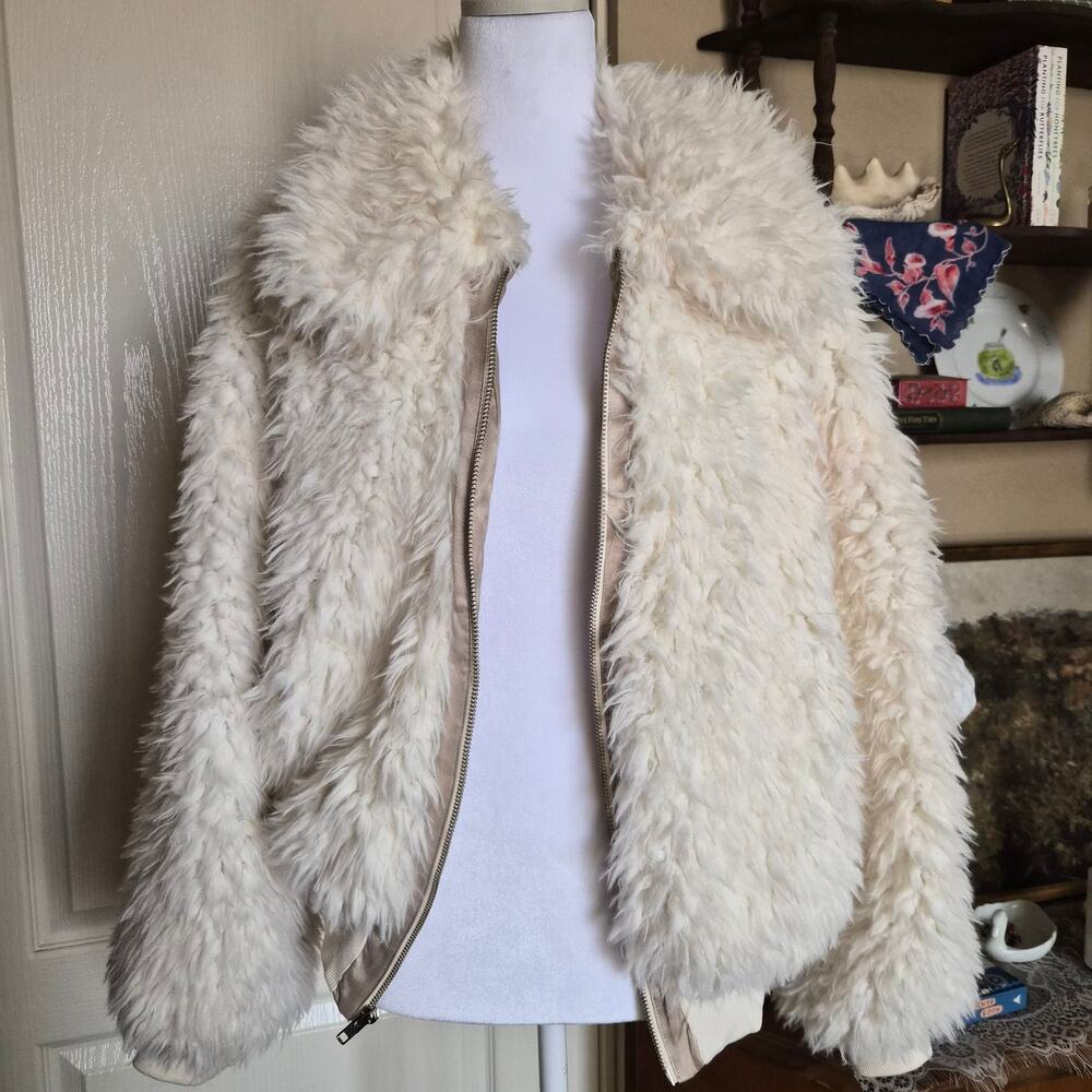 Reformation Ivory Faux Fur Teddy Jacket Women's Large Zip Front Cozy Coat